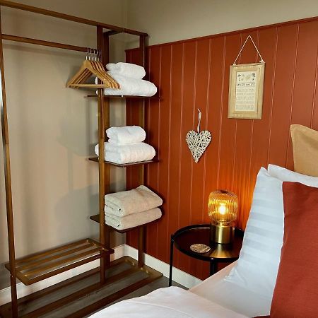 The Cabin@Tyddynucha Caernarfon Luaran gambar